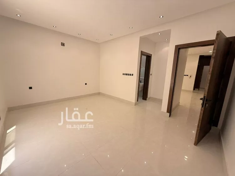 دور للبيع في شارع الطارق, حي الرمال, مدينة الرياض, منطقة الرياض صورة 2