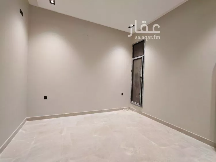 دور للبيع في شارع عثمان بن بشر النجدي, حي الرمال, مدينة الرياض, منطقة الرياض صورة 5