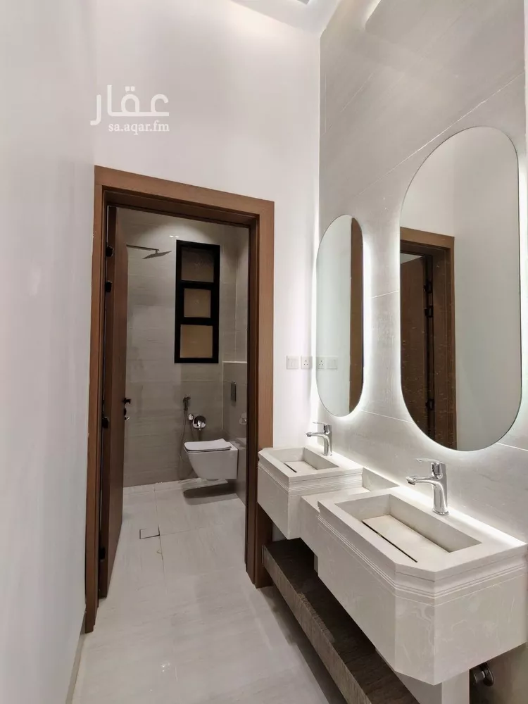 Villa for Sale in Riyadh Ar Rimal 7