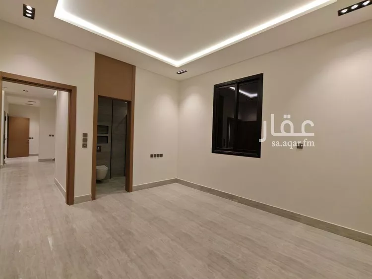 Floor for Sale in Riyadh Ar Rimal 18