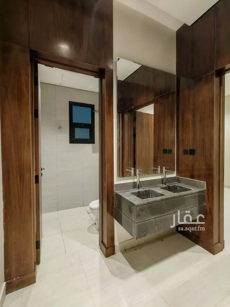 دور للبيع في شارع رقم 322, حي المونسية, مدينة الرياض, منطقة الرياض صورة 4