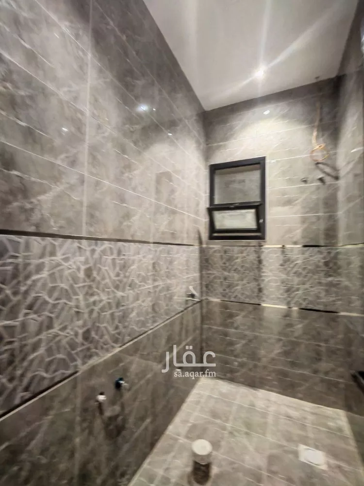دور للبيع في شارع هاشم شطا, حي البيان, مدينة الرياض, منطقة الرياض 10