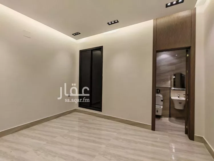 فيلا للبيع في شارع أبي الكرم العكبري, حي المونسية, مدينة الرياض, منطقة الرياض صورة 5