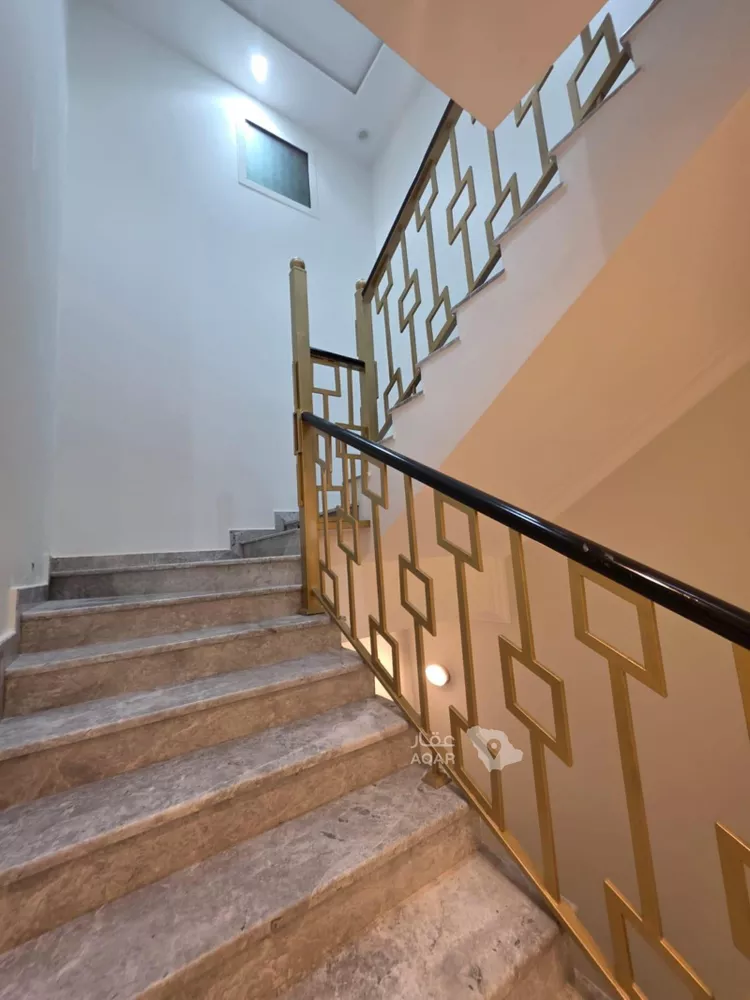 Villa for Sale in Riyadh Al Munsiyah 11