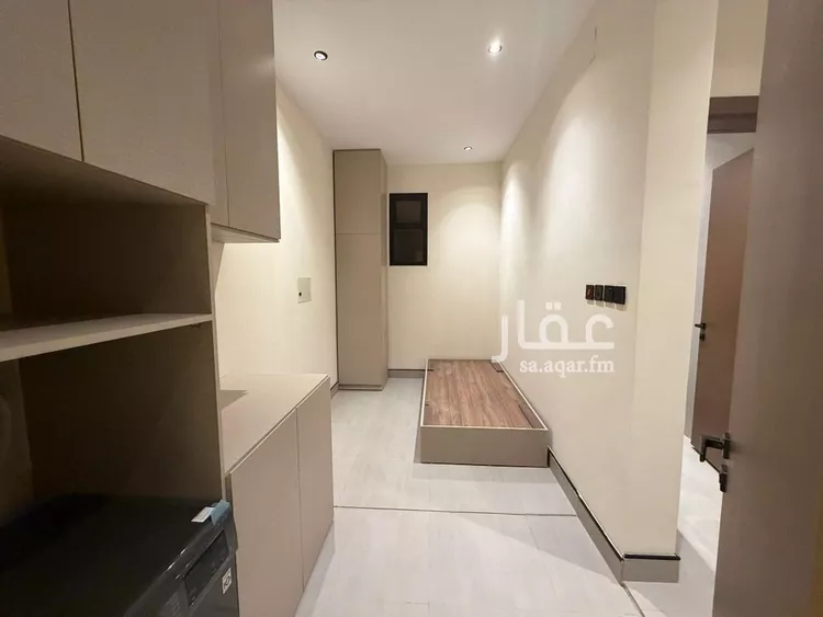 فيلا للبيع في شارع أوس بن المنذر الأنصاري, حي الرمال, مدينة الرياض, منطقة الرياض 17