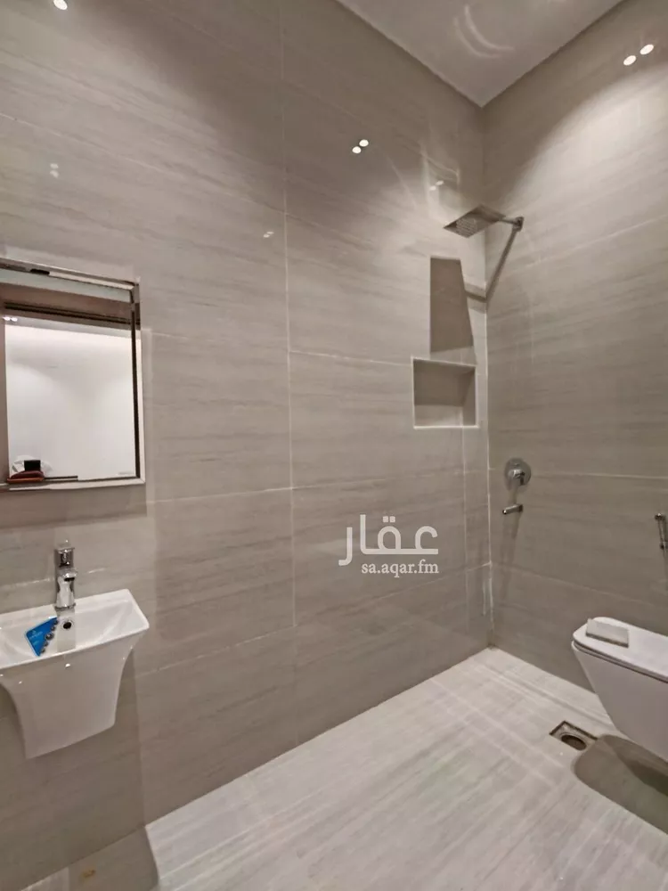 Villa for Sale in Riyadh Ar Rimal 11