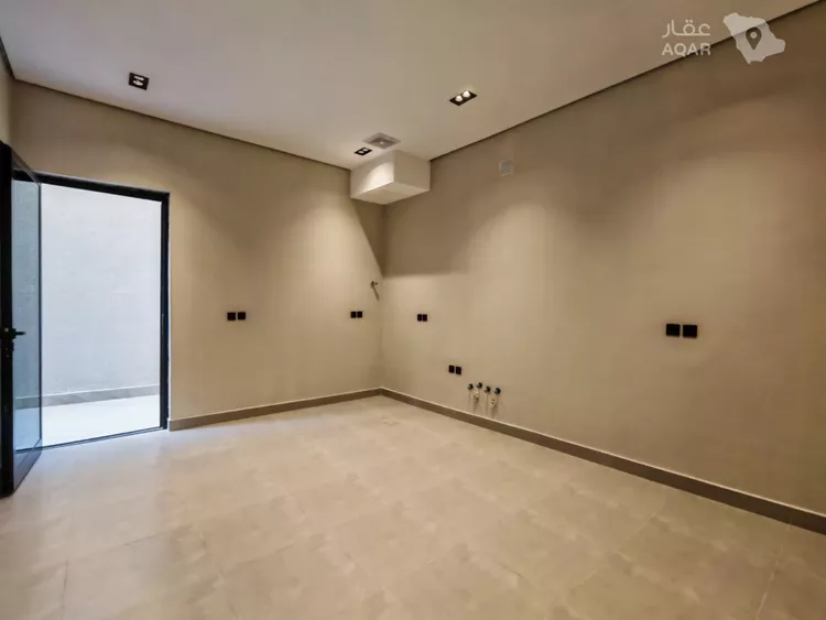 فيلا للبيع في شارع رقم 379, حي المونسية, مدينة الرياض, منطقة الرياض 16
