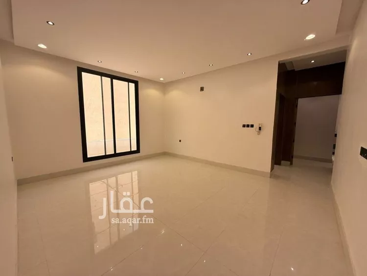 دور للبيع في شارع الطارق, حي الرمال, مدينة الرياض, منطقة الرياض صورة 3