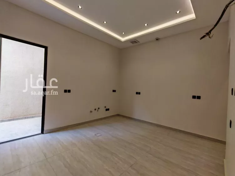 فيلا للبيع في شارع سليمان الحميضي, حي الرمال, مدينة الرياض, منطقة الرياض 8