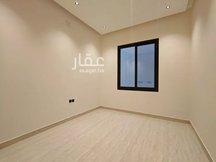 شقة للبيع في شارع مطلق بن صالح بن مطلق, حي إشبيلية, مدينة الرياض, منطقة الرياض