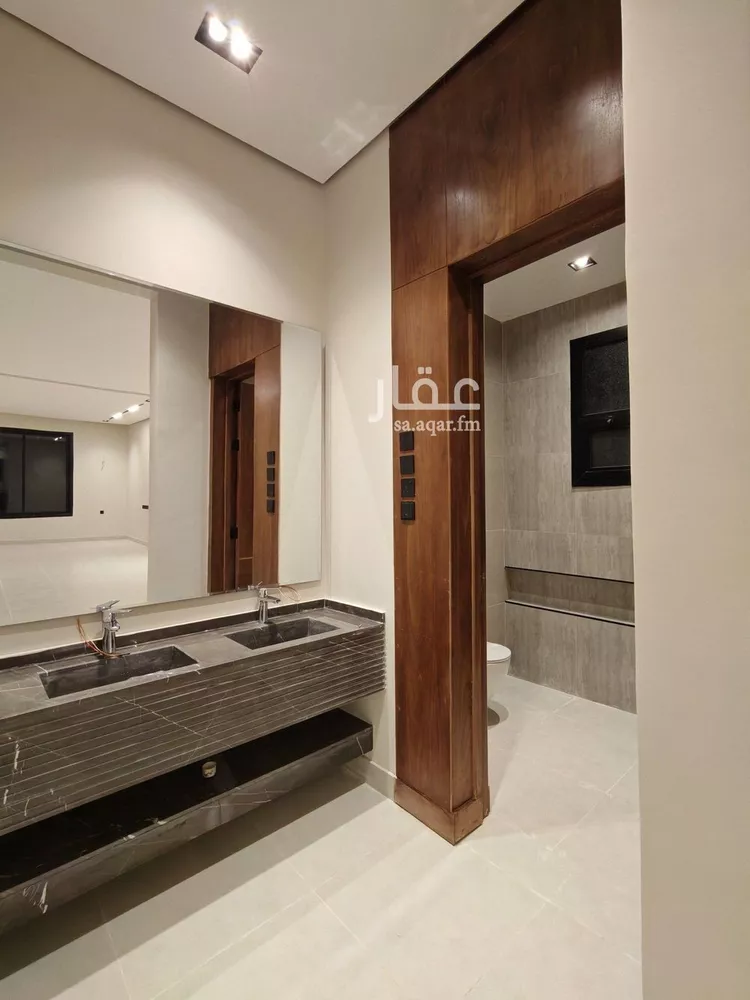دور للبيع في شارع نويعمه, حي اليرموك, مدينة الرياض, منطقة الرياض 11
