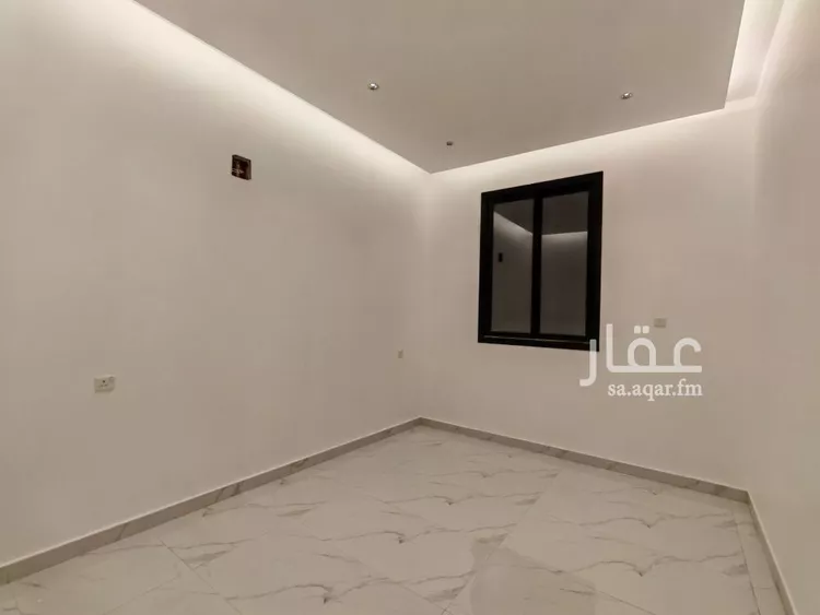 دور للبيع في شارع عبدالله بن جاسر, حي الرمال, مدينة الرياض, منطقة الرياض صورة 5