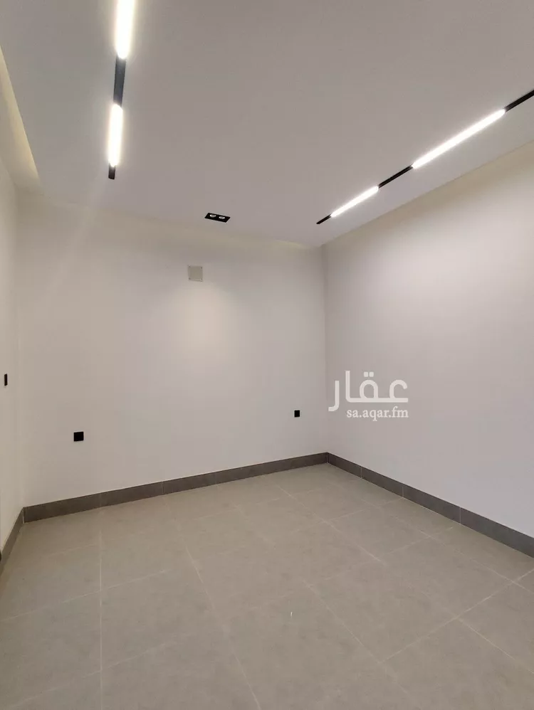 دور للبيع في شارع رقم 329, حي المونسية, مدينة الرياض, منطقة الرياض صورة 4