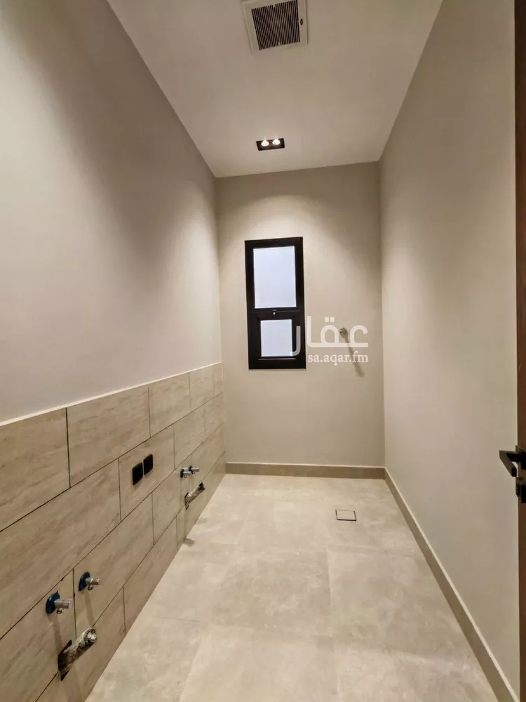 Floor for Sale in Riyadh Qurtubah 8