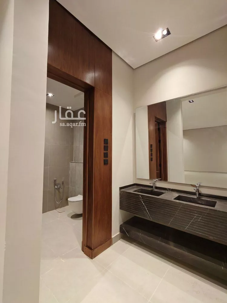 دور للبيع في شارع نويعمه, حي اليرموك, مدينة الرياض, منطقة الرياض 9