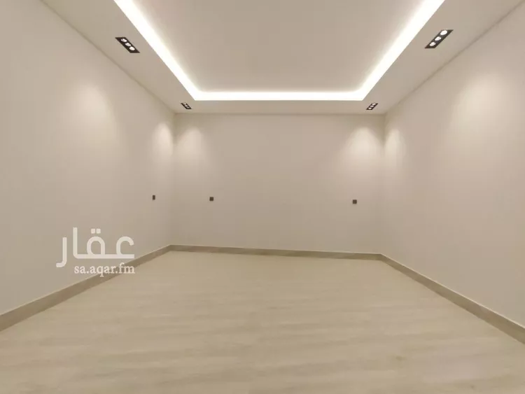 فيلا للبيع في شارع أبي الكرم العكبري, حي المونسية, مدينة الرياض, منطقة الرياض 8