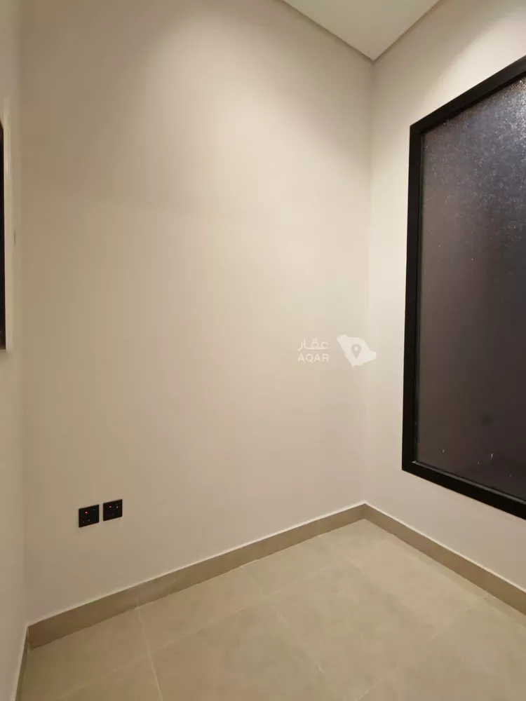 شقة للبيع في شارع عمير بن سنان بن عرفطة, حي المونسية, مدينة الرياض, منطقة الرياض صورة 2