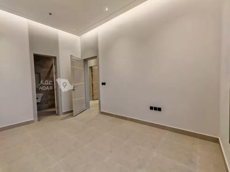 شقة للبيع في شارع عمير بن سنان بن عرفطة, حي المونسية, مدينة الرياض, منطقة الرياض 8