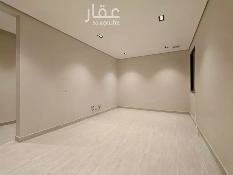 فيلا للبيع في شارع أحمد بن أصبغ, حي الرمال, مدينة الرياض, منطقة الرياض صورة 5