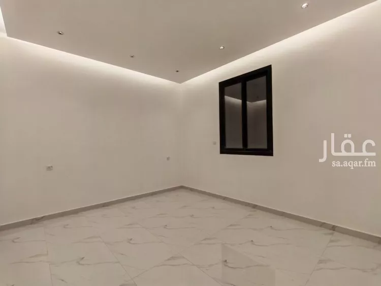 دور للبيع في شارع عبدالله بن جاسر, حي الرمال, مدينة الرياض, منطقة الرياض صورة 2