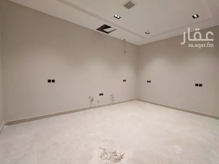 دور للبيع في شارع محمد بن جي, حي الرمال, مدينة الرياض, منطقة الرياض صورة 3