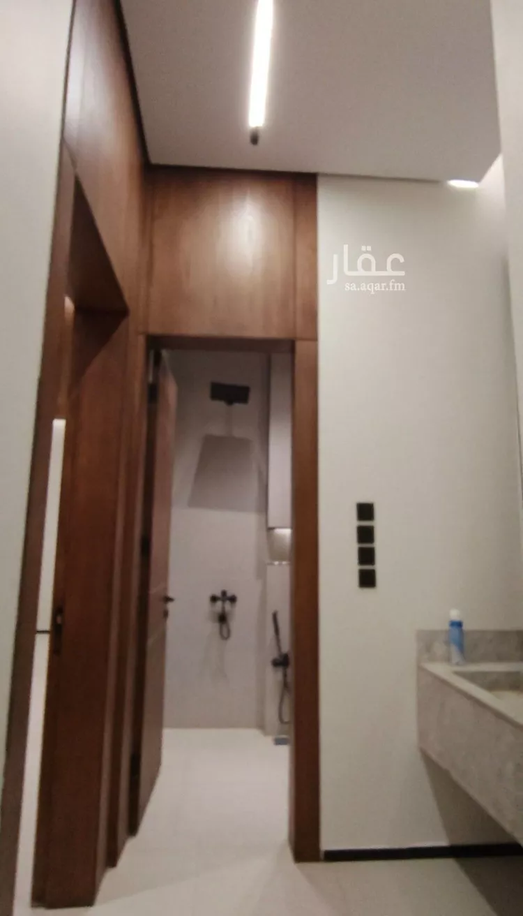 دور للبيع في شارع سليمان الحميضي, حي الجنادرية, مدينة الرياض, منطقة الرياض صورة 4