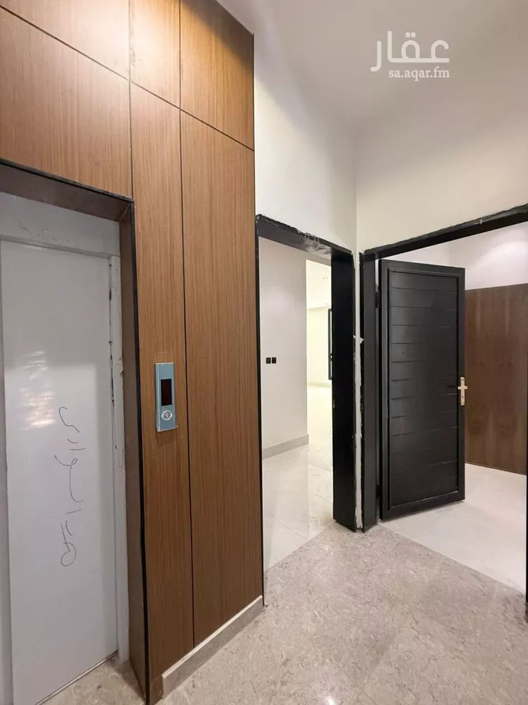 دور للبيع في شارع الطارق, حي الرمال, مدينة الرياض, منطقة الرياض صورة 4