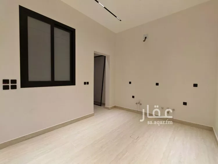 شقة للبيع في شارع مطلق بن صالح بن مطلق, حي إشبيلية, مدينة الرياض, منطقة الرياض 6