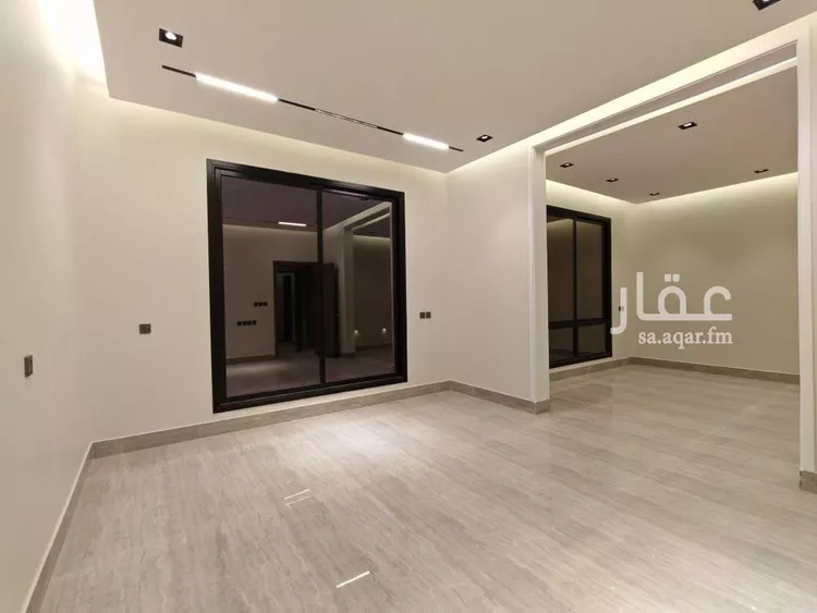 Floor for Sale in Riyadh Ar Rimal 12