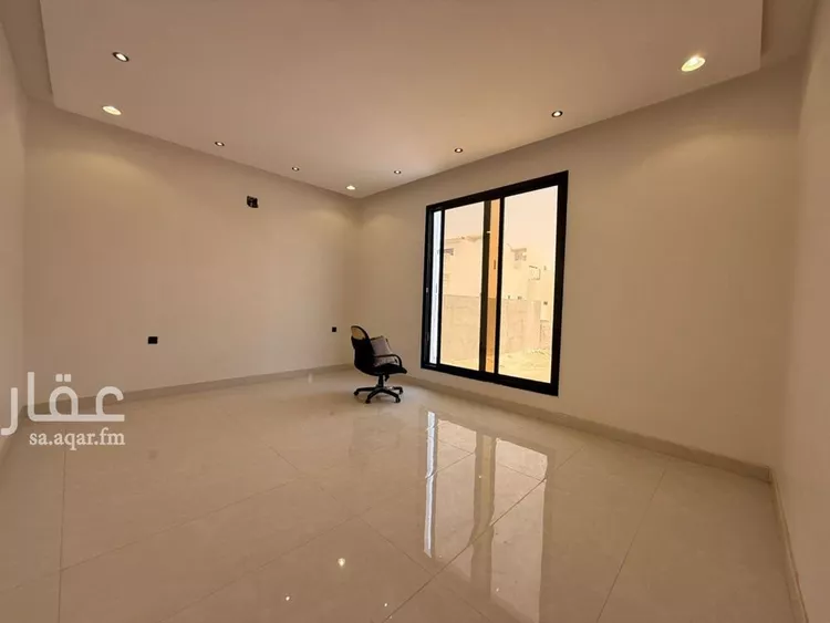 دور للبيع في شارع الطارق, حي الرمال, مدينة الرياض, منطقة الرياض صورة 5