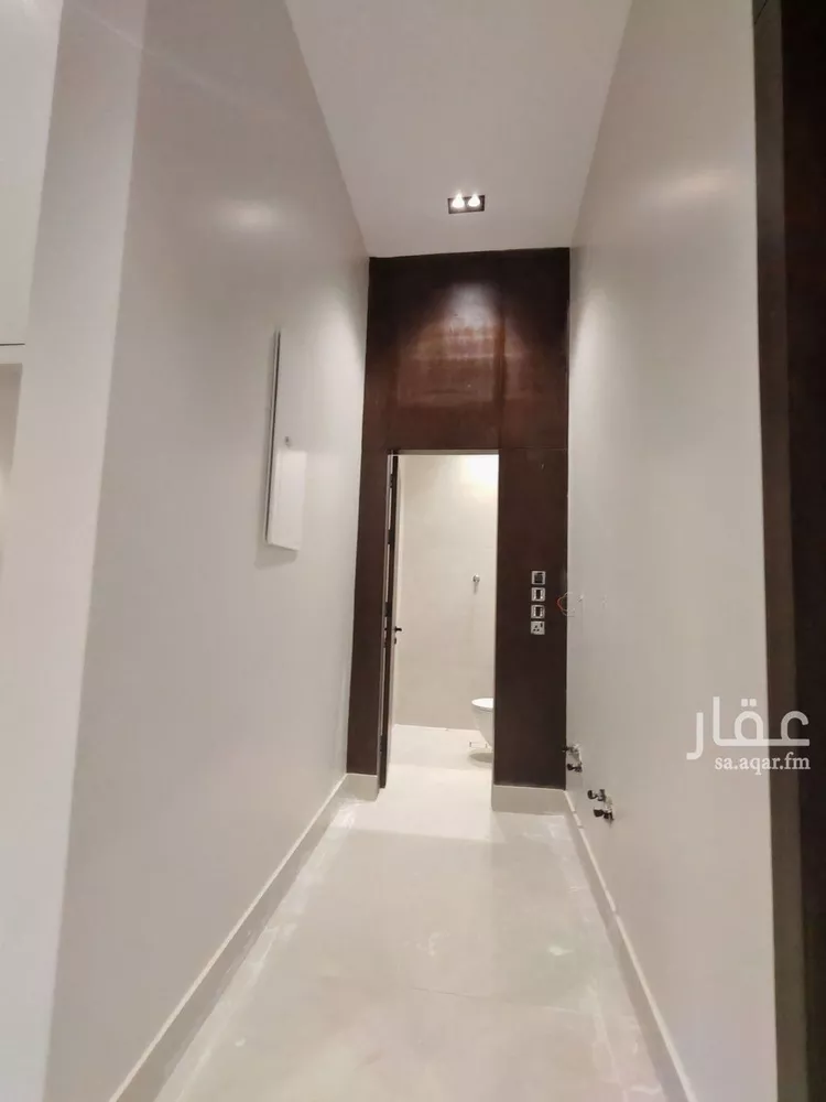 دور للبيع في شارع مسلمة, حي قرطبة, مدينة الرياض, منطقة الرياض صورة 3