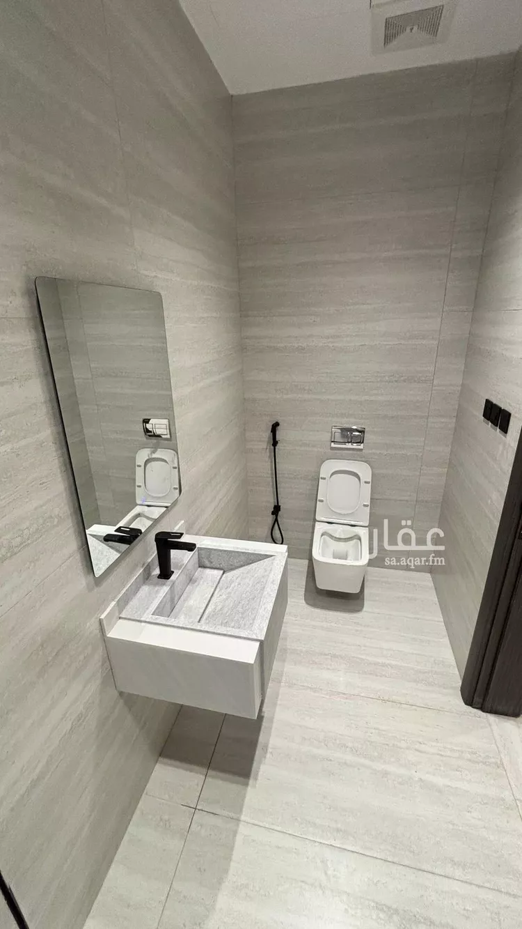 دور للبيع في شارع ابي مجاهد الطائي, حي شظاة, مدينة المدينه المنوره, منطقة المدينة المنورة صورة 5