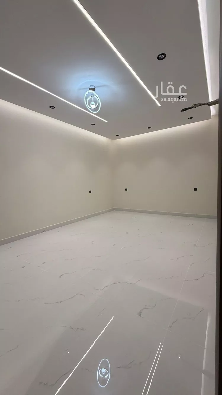 فيلا للبيع في شارع حسين ابن سليمان الحنفي, حي الدفاع, مدينة المدينه المنوره, منطقة المدينة المنورة صورة 4