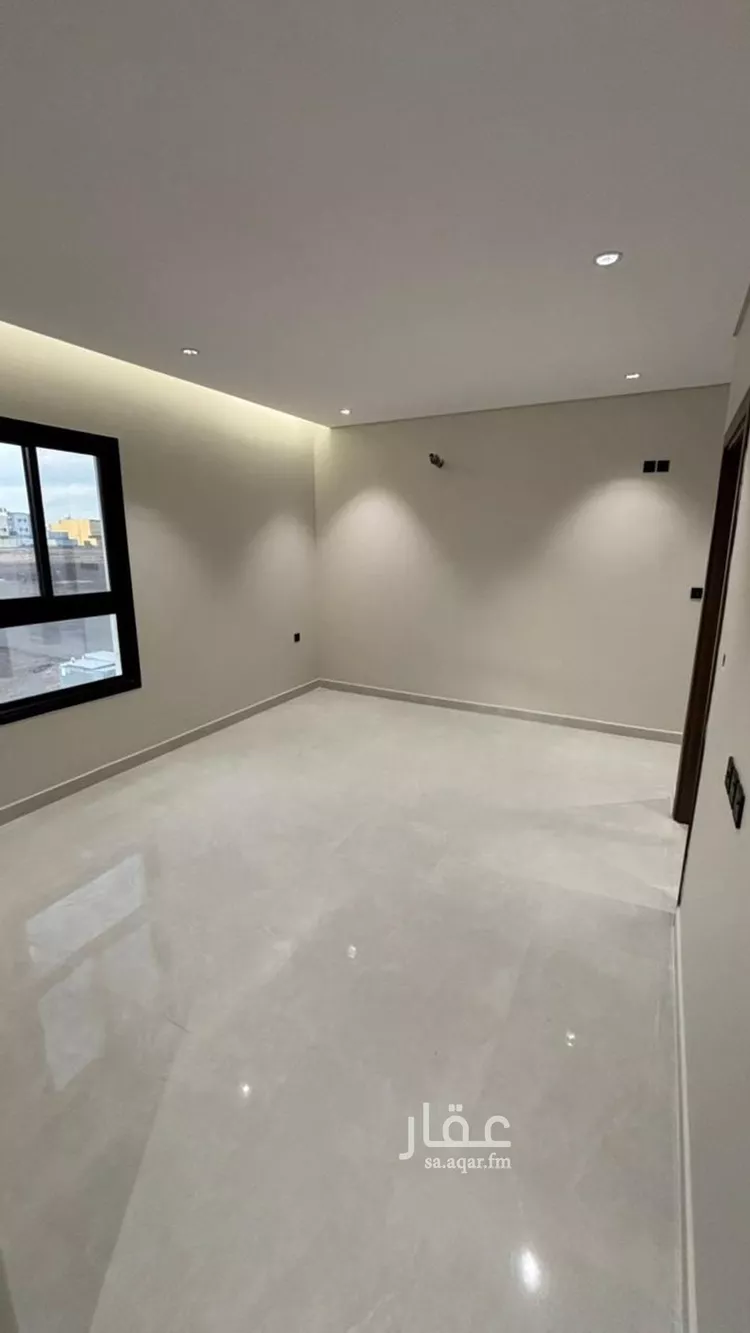 شقة للبيع في شارع الحصين ابن الحارث القرشي, حي العزيزية, مدينة المدينة المنورة, منطقة المدينة المنورة صورة 2