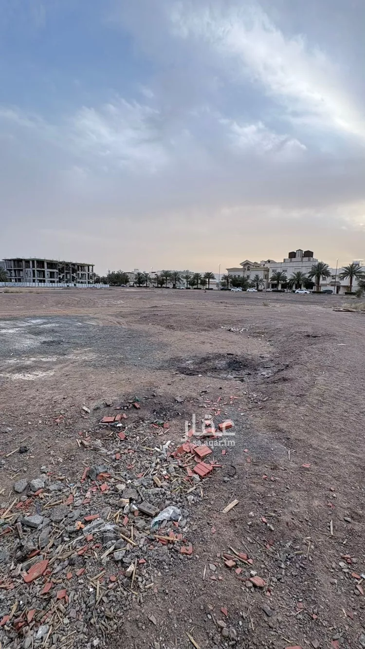 أرض للبيع في شارع عمير ابن الحارث, حي بئر عثمان, مدينة المدينة المنورة, منطقة المدينة المنورة صورة 3