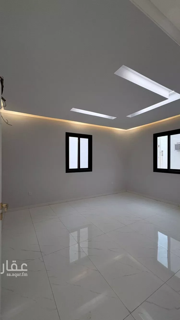 شقة للبيع في شارع ام حبيبه بنت جحش, حي الدويخلة, مدينة المدينة المنورة, منطقة المدينة المنورة