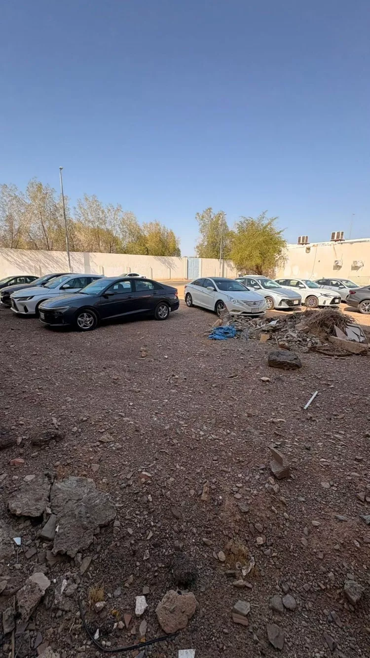 Land for Sale in Medina Al Qiblatayn