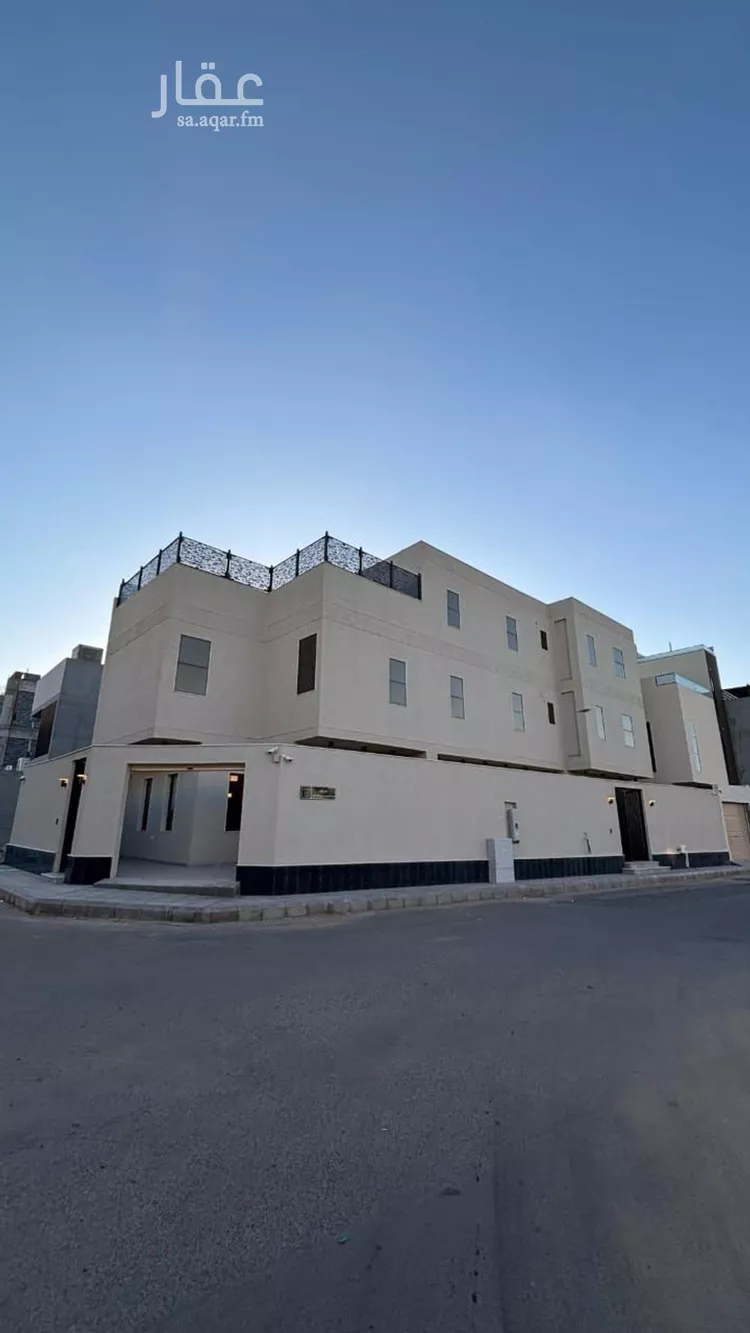 فيلا للبيع في شارع الاشعث ابن قيس, حي شوران, مدينة المدينة المنورة, منطقة المدينة المنورة