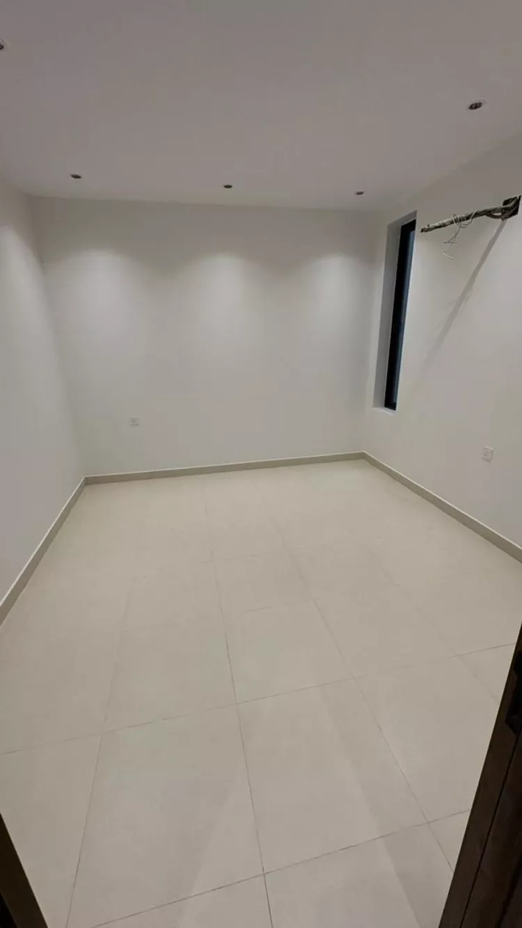 شقة للبيع في شارع عبدالصمد ابن يوسف البزاز, حي شوران, مدينة المدينة المنورة, منطقة المدينة المنورة صورة 5