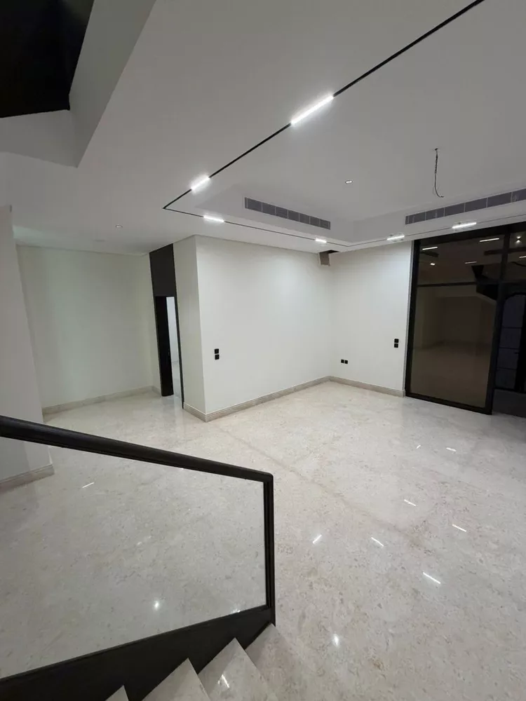 Villa for Sale in Medina Mudhainib صورة 4