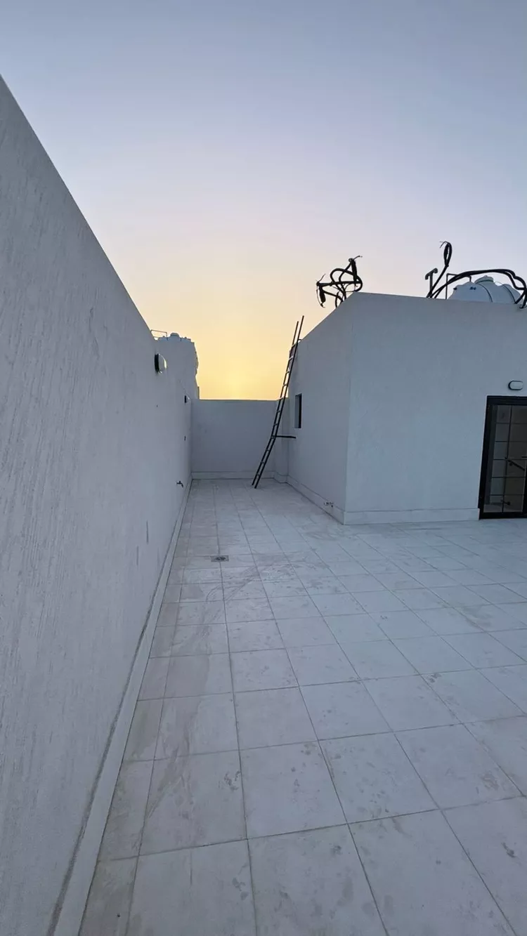 شقة للبيع في شارع حارثه بن سهل الانصاري, حي المبعوث, مدينة المدينة المنورة, منطقة المدينة المنورة 6