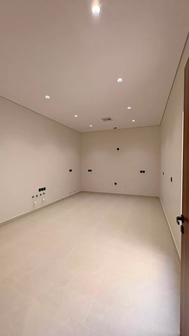 Villa for Sale in Medina Hathm 11