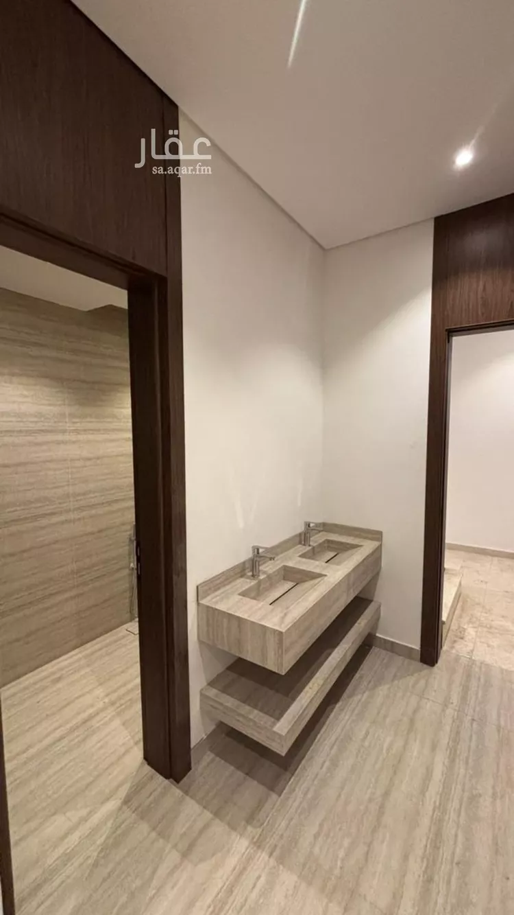 دور للبيع في شارع معمر الانصاري, حي الجصة, مدينة المدينه المنوره, منطقة المدينة المنورة صورة 4