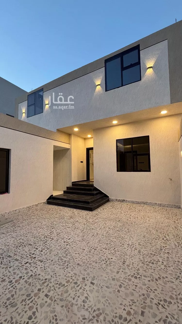 دور للبيع في شارع لقيط بن ناشرة, حي أبو مرخة, مدينة المدينة المنورة, منطقة المدينة المنورة