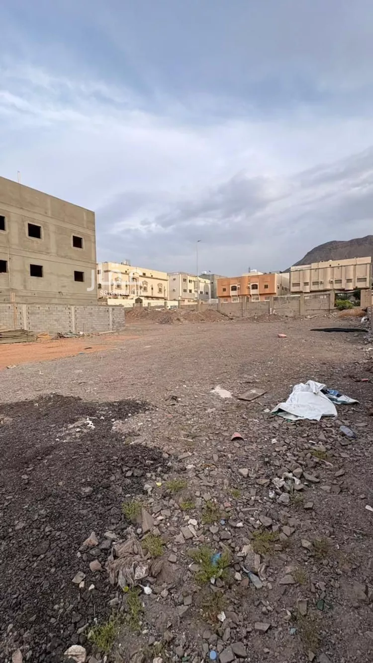 أرض للبيع في شارع نجيد بن احمد السلمي, حي أبوبريقاء, مدينة المدينة المنورة, منطقة المدينة المنورة صورة 2