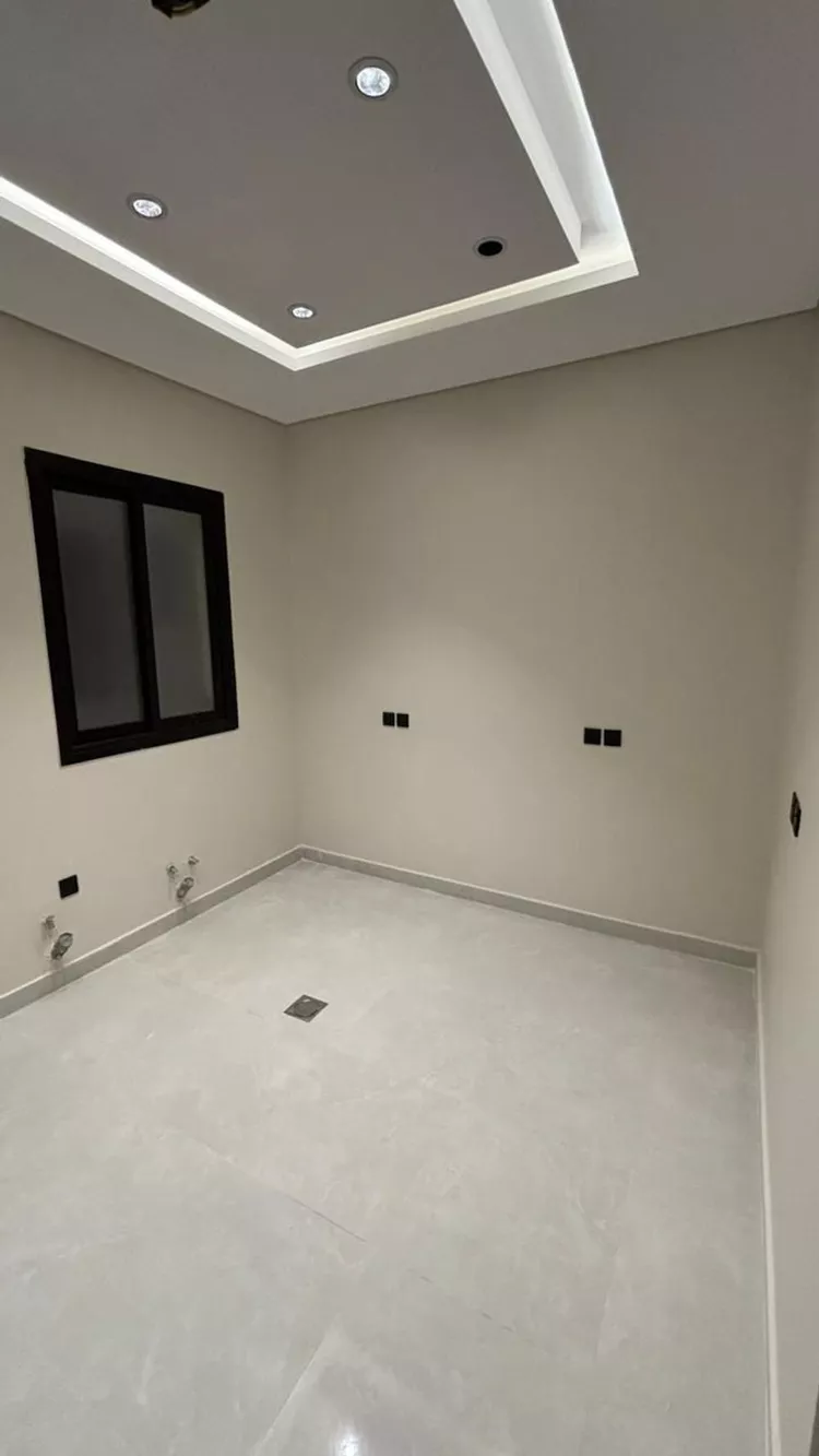 شقة للبيع في شارع الحصين ابن الحارث القرشي, حي العزيزية, مدينة المدينة المنورة, منطقة المدينة المنورة 7