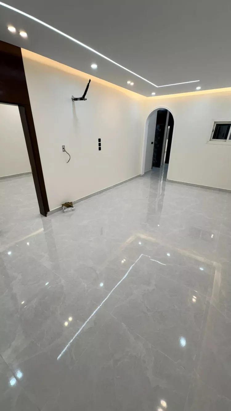 شقة للبيع في شارع عروة ابن معتب الانصاري, حي سكة الحديد, مدينة المدينة المنورة, منطقة المدينة المنورة 11