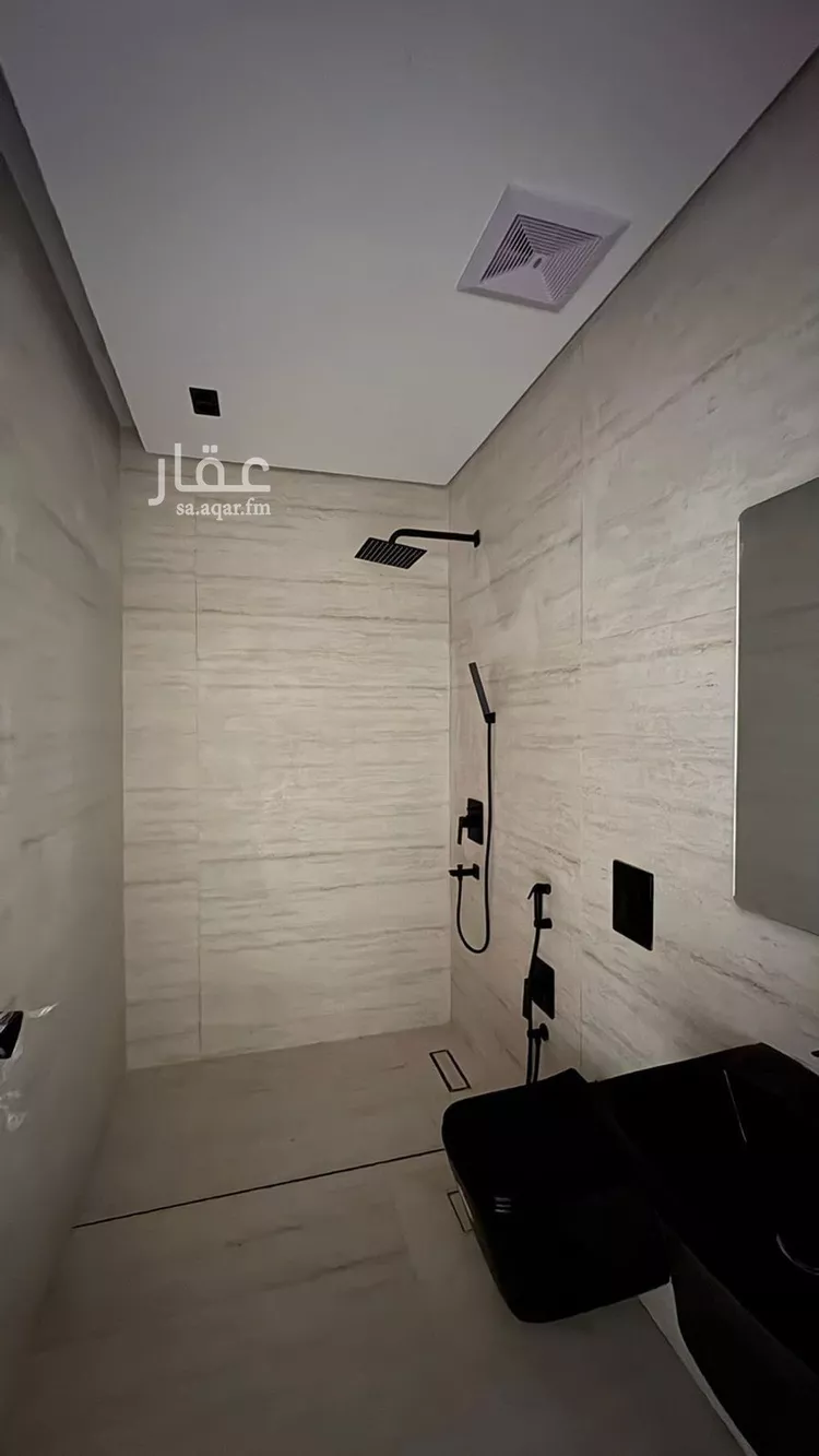 فيلا للبيع في شارع أم جميل بنت الجلاس, حي السكب, مدينة المدينة المنورة, منطقة المدينة المنورة صورة 5