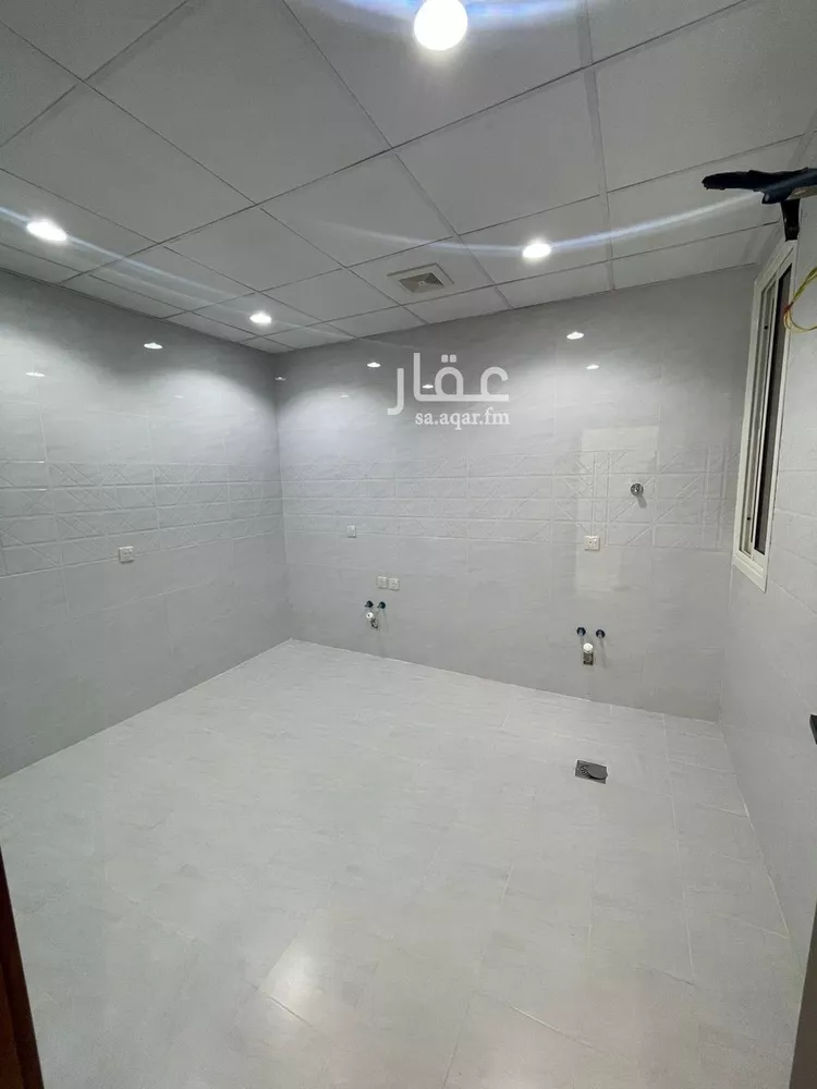 Floor for Sale in Medina Al Matar صورة 2