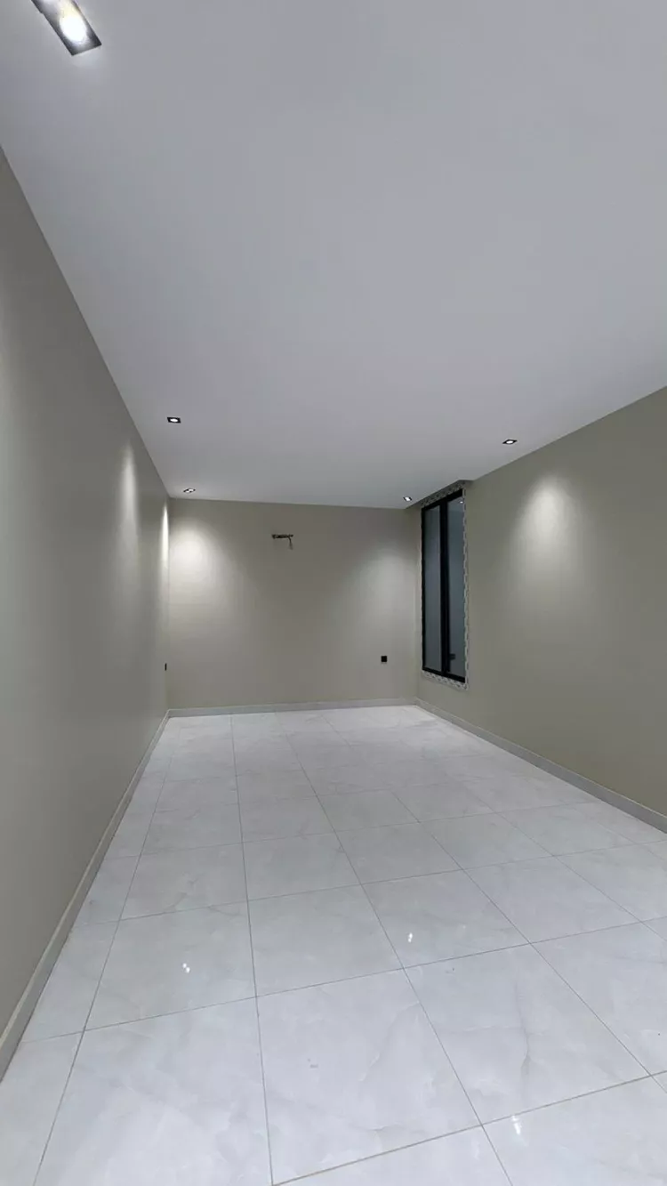 Apartment for Sale in Medina Warqan 11